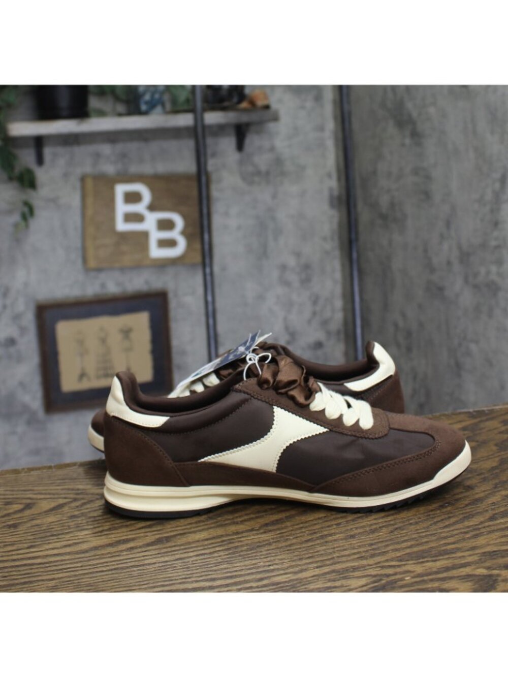NWT Universal Thread Skyler Jogger Sneakers Low Top Double Lace Brown Multi 9M - Picture 7 of 10
